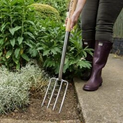 Kent & Stowe Stainless Steel Border Fork 5 Kent & Stowe Stainless Steel Border Fork -Outdoor Garden Care 1031051 2