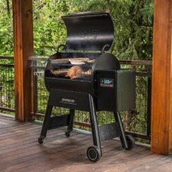 Traeger Ironwood 885 Wood Pellet BBQ Grill 12 Traeger Ironwood 885 Wood Pellet BBQ Grill -Outdoor Garden Care 1140955 4