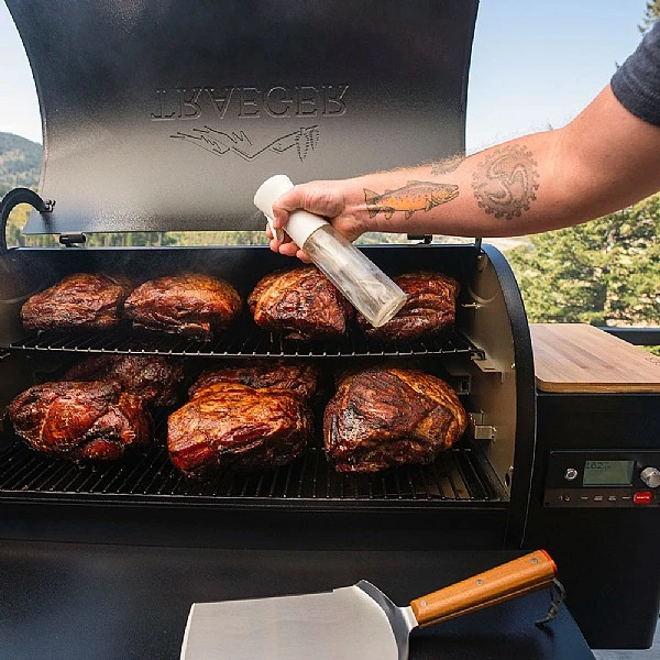 Traeger Ironwood 885 Wood Pellet BBQ Grill 7 Traeger Ironwood 885 Wood Pellet BBQ Grill - Image 7