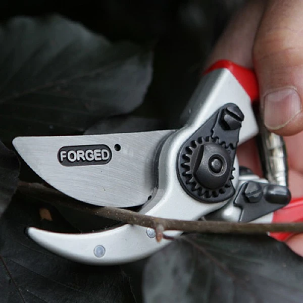 Darlac Expert Drop Forged Pruner 2 Darlac Expert Drop Forged Pruner - Image 2