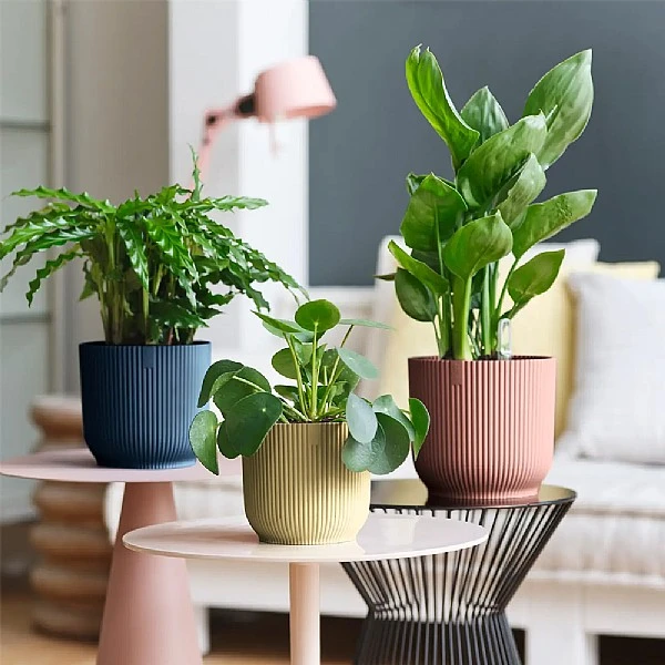 Elho Vibes Fold Round Planter 22cm Deep Blue 1 Elho Vibes Fold Round Planter 22cm Deep Blue