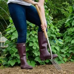 Outdoor Garden Care -Outdoor Garden Care 961599 1